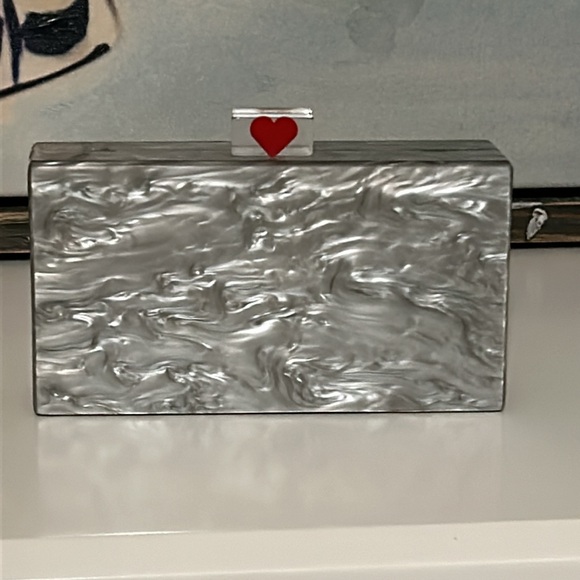 Milanblocks Silver Acrylic Clutch - Picture 2 of 3